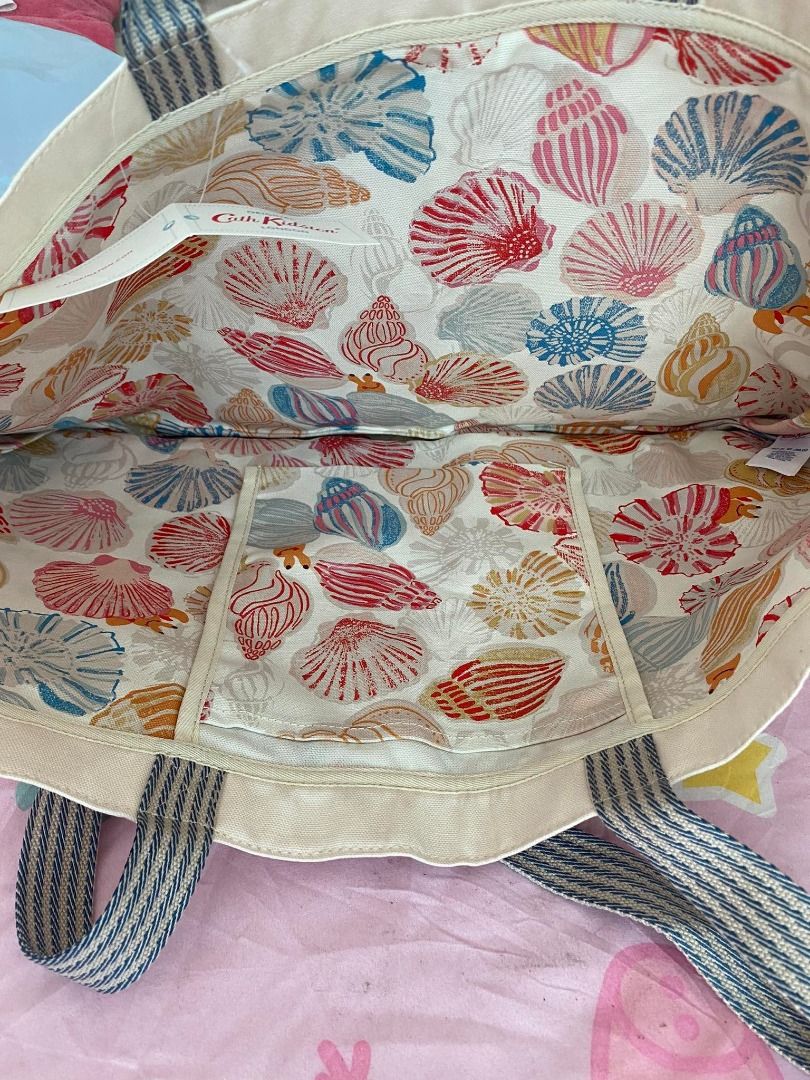 Cath Kidston Beach Tote Harbour View, Women's Fashion, Bags & Wallets, Tote Bags on Carousell