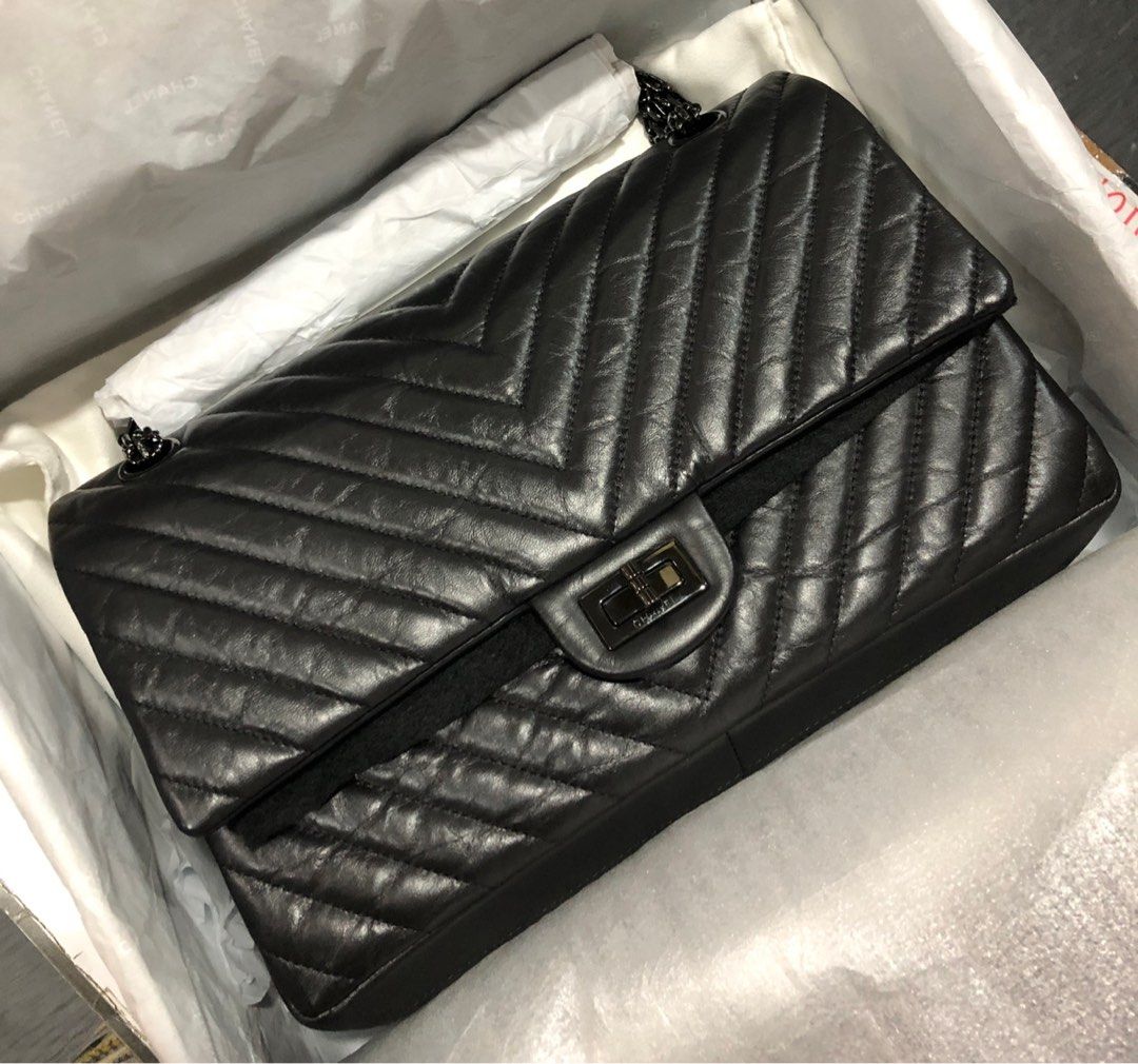 Chanel Reissue 226 Review