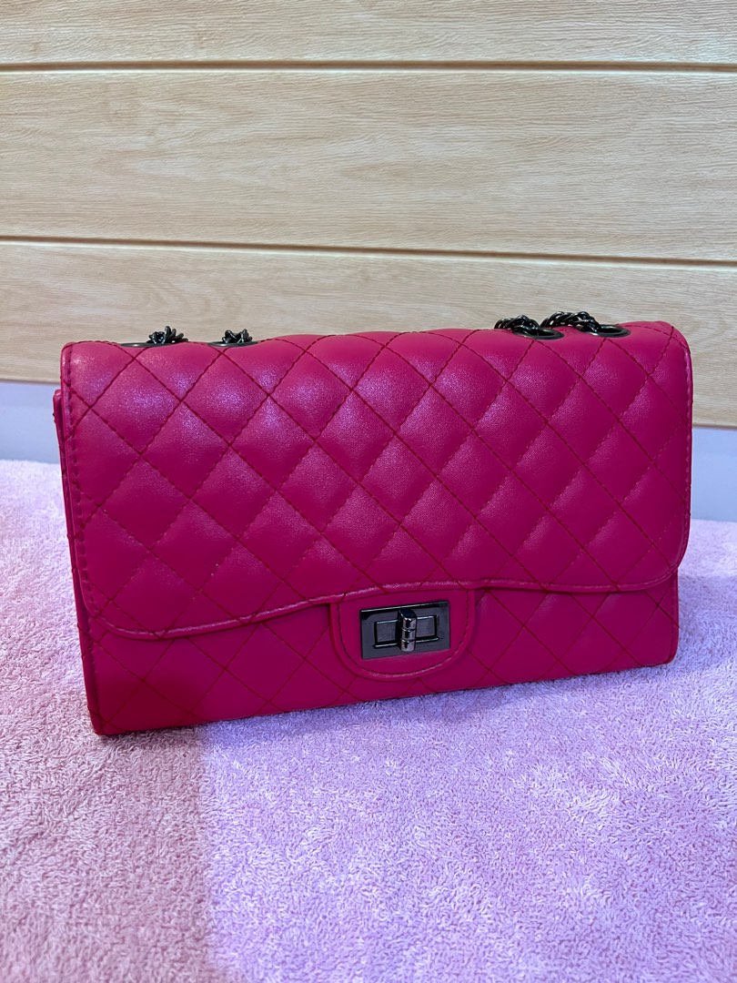 channel red purse