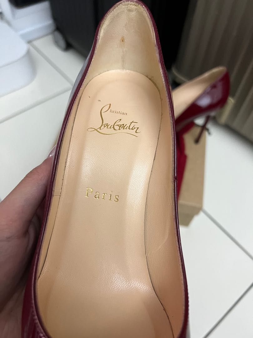 Christian louboutin top size 38