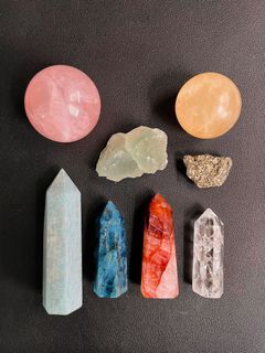 Crystals 🌈 ✨ 