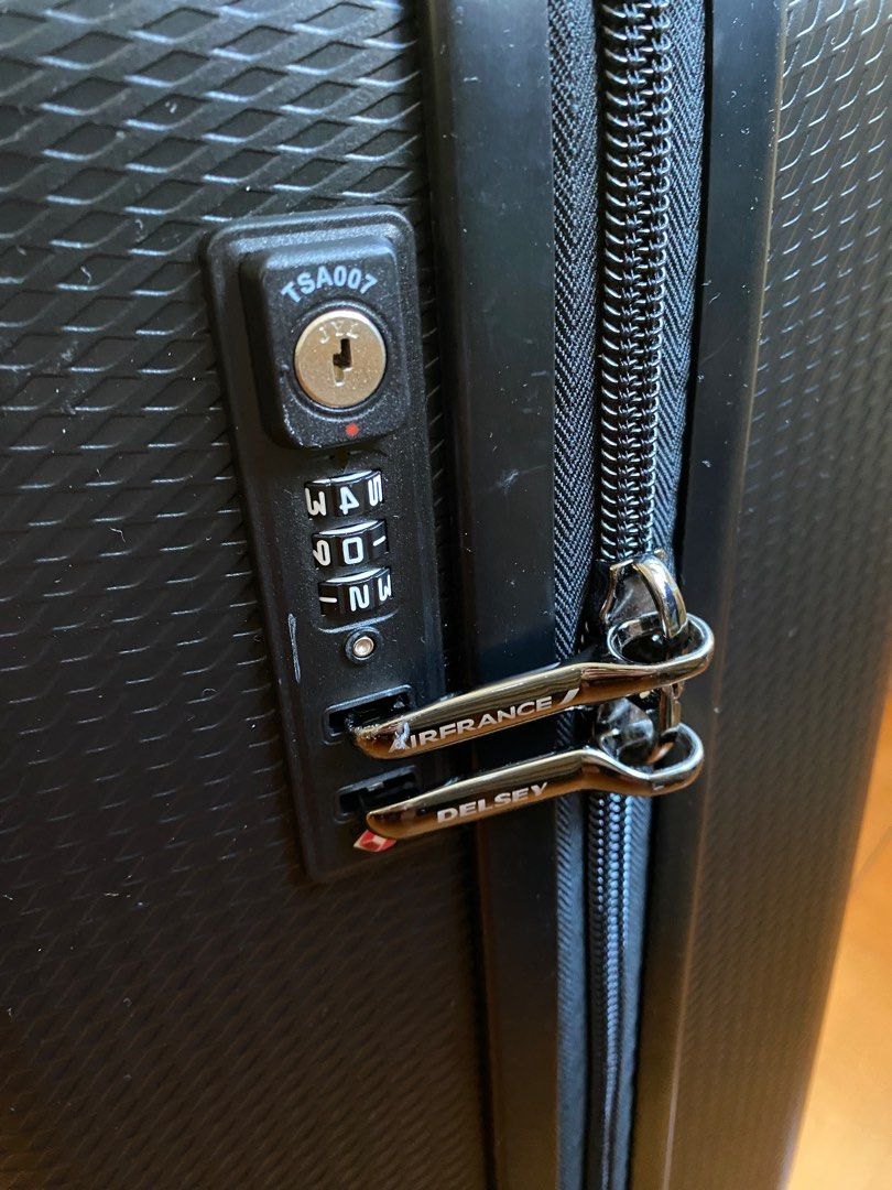 Delsey x Air France hand carry luggage (small), 興趣及遊戲, 旅行, 旅遊 旅行必需品及