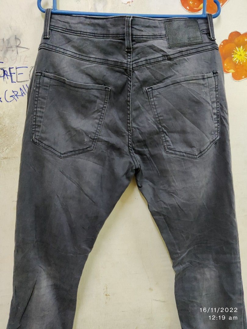 DENIM 1982 CUDTOM RIPPED JEANS, Men's Fashion, Bottoms, Jeans on Carousell
