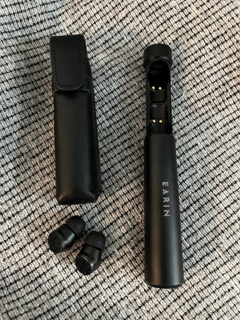 Earin m2 top