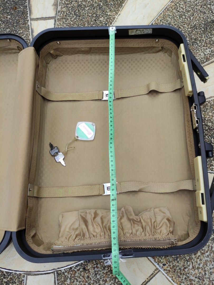 Echolac Vintage Briefcase With Numbers & 2 keys locked., Men's Fashion