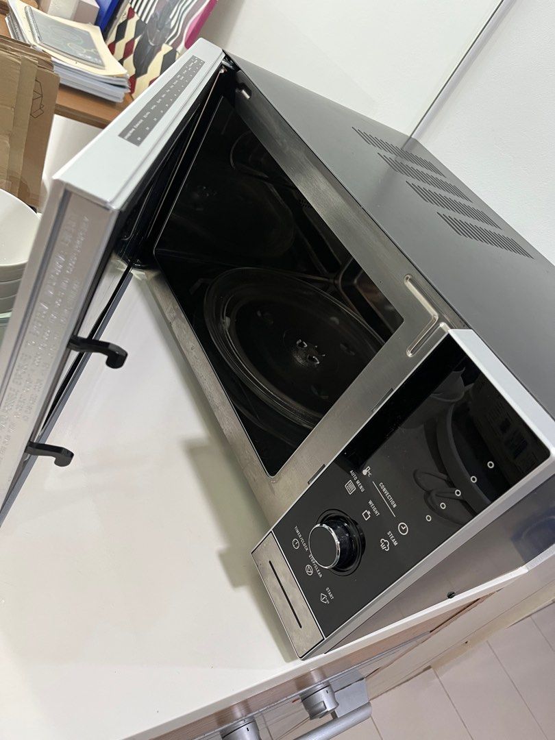 Electrolux Microwave AND convection oven dual function, TV & Home