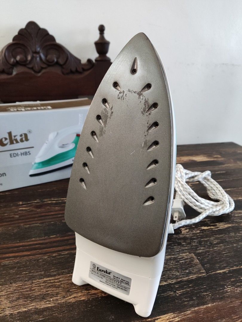 Eureka Steam Iron, TV & Home Appliances, Irons & Steamers on Carousell
