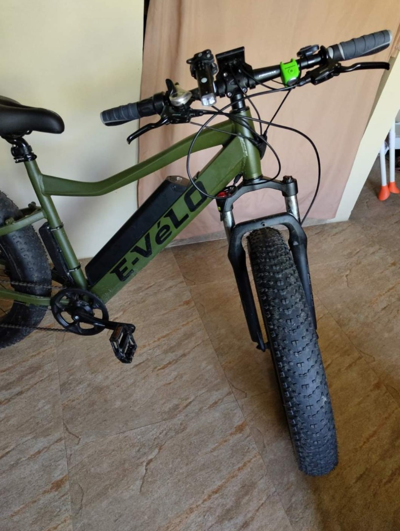 EVelo Grizzly EBike (Electric Bicycle) , Sports Equipment, Bicycles