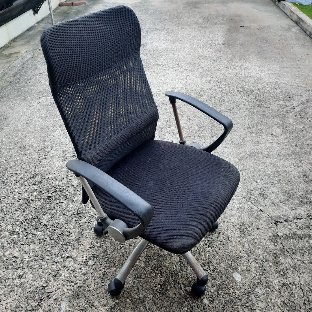 FREE Giveaway Office Chair, Furniture & Home Living, Furniture, Chairs