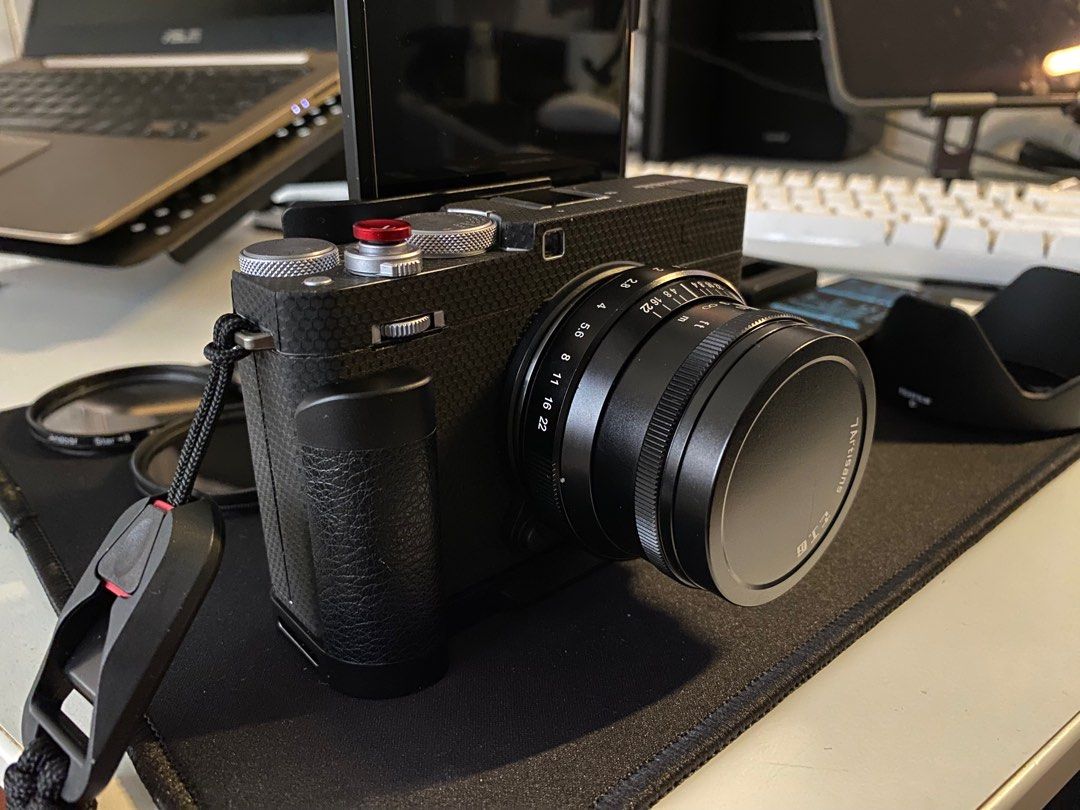 Fujifilm XE4 Full Set + Lenses (like new), Photography, Cameras on