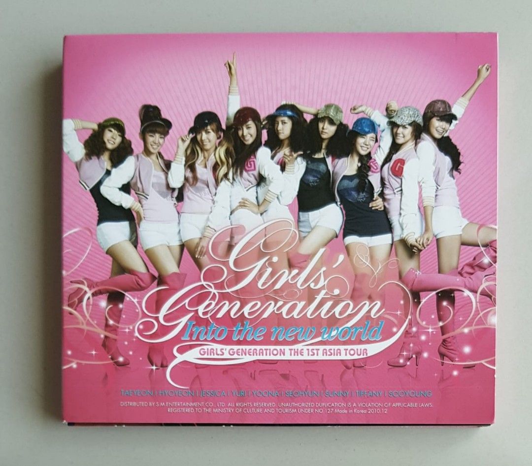 Girls' Generation (SNSD) The 1st Asia Tour: Into the New World