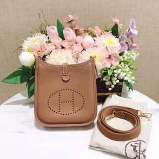 （分類：）位於 。 由 am886 提交（商品編號 1196976064，圖片 1）。簡介： 。