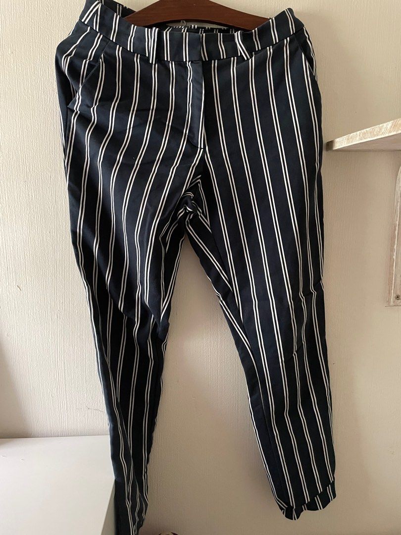 Vertical striped skinny pants discount