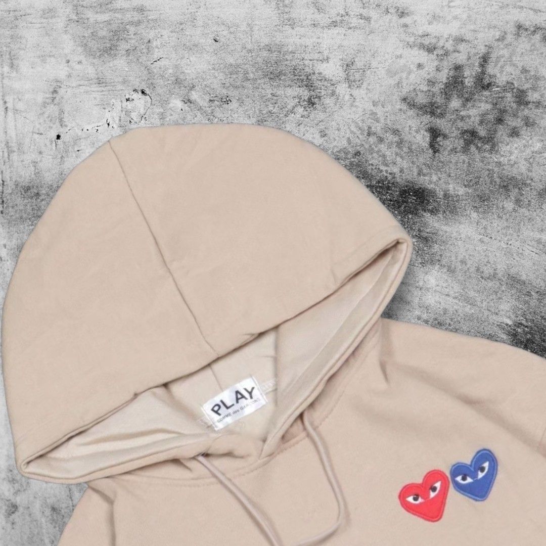 Hoodie Play CDG Cream Fesyen Wanita Pakaian Wanita Baju Luaran di Carousell