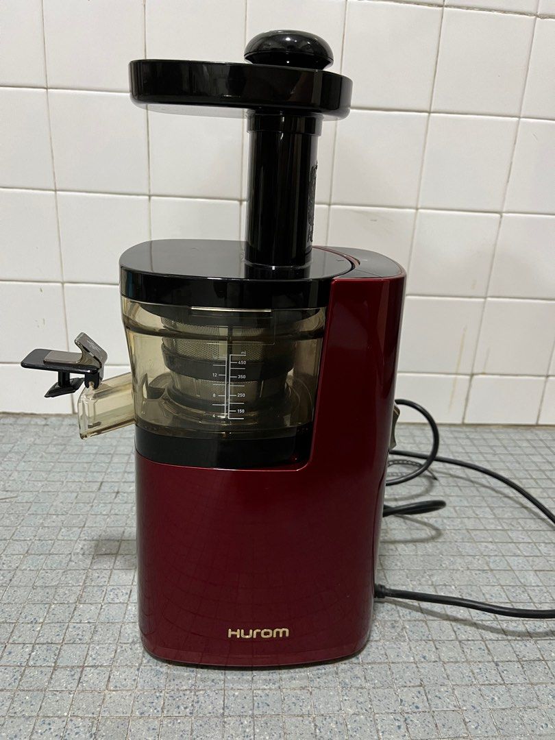 Hurom Slow Juicer, TV & Home Appliances, Kitchen Appliances, Juicers