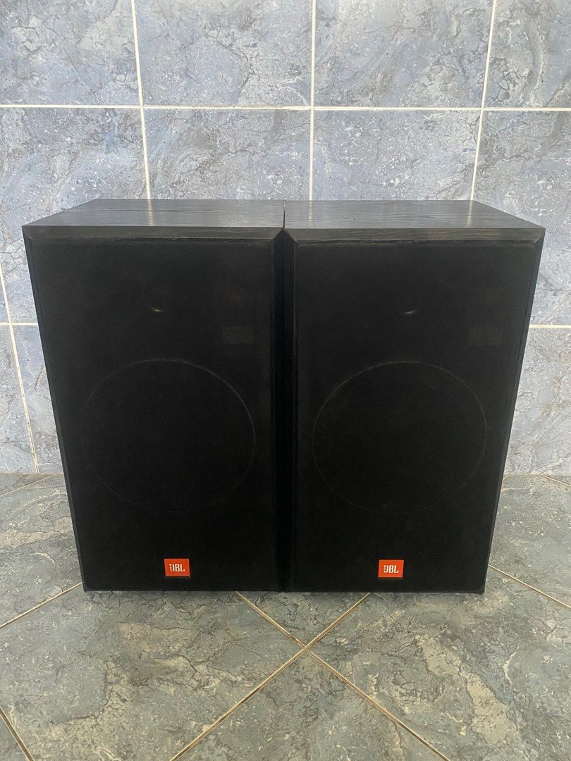 Jbl best sale mr center