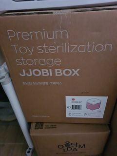 (Category: ) located in . Submitted by herclosets (Listing ID 1196960120, Image 1). Description: .