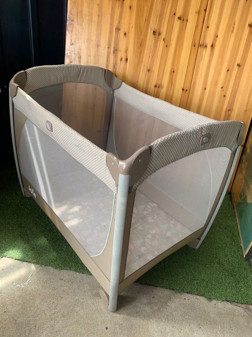 Joie playpen (1 layer), Babies & Kids, Baby Nursery & Kids Furniture