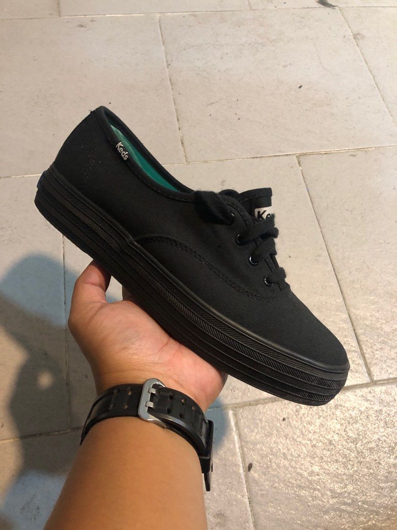 Keds triple black 2025