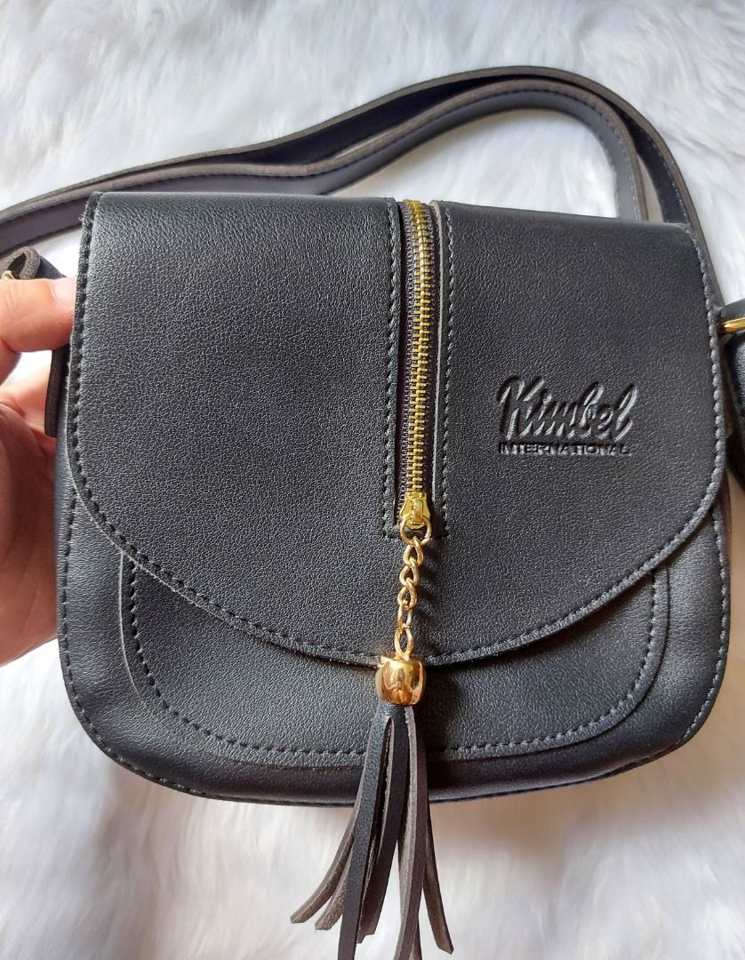 Kimbel Sling Bag (Black), Women's Fashion, Bags & Wallets, Crossbody Bags on Carousell