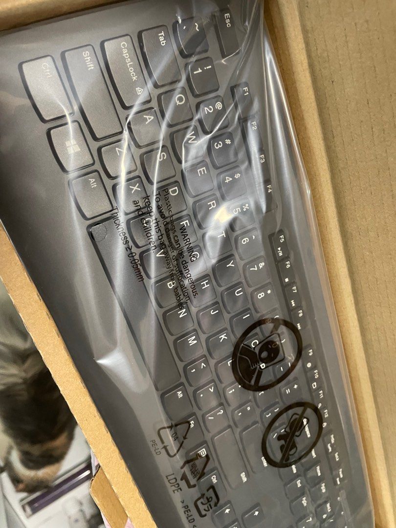 Lenovo Wireless keyboard and mouse, Computers & Tech, Parts