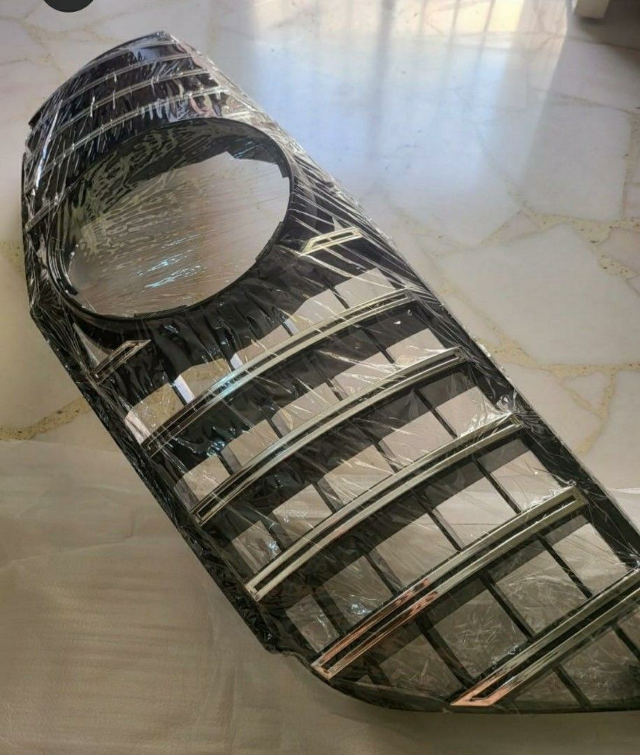 Mercedes B170 W245 Front Grill, Car Accessories, Accessories on Carousell