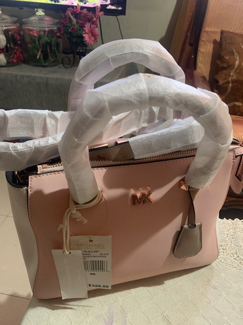 Michael Kors Pink Bag with Shoulder Strap, Women's Fashion, Bags & Wallets,  Shoulder Bags on Carousell