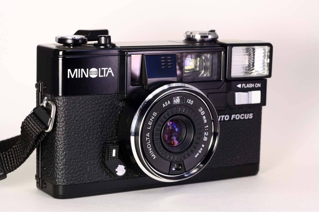Minolta HiMatic AF2, Photography, Cameras on Carousell