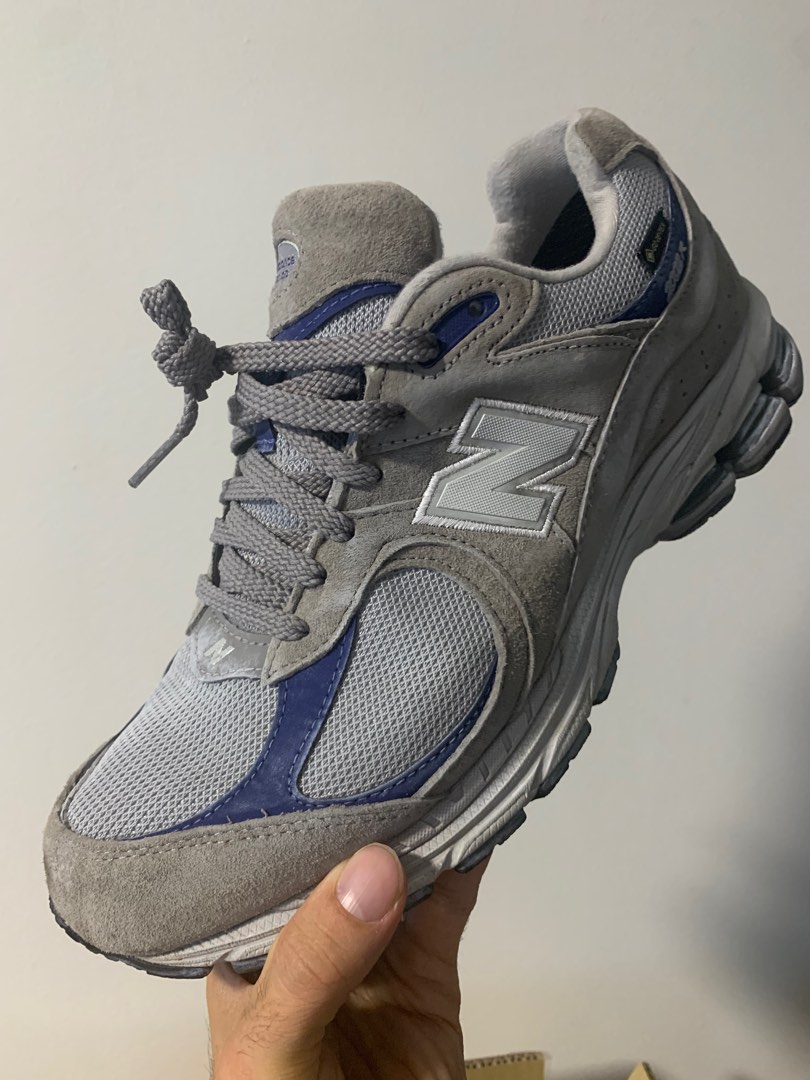 New balance 2002r gore tex, Men's Fashion, Footwear, Sneakers on Carousell