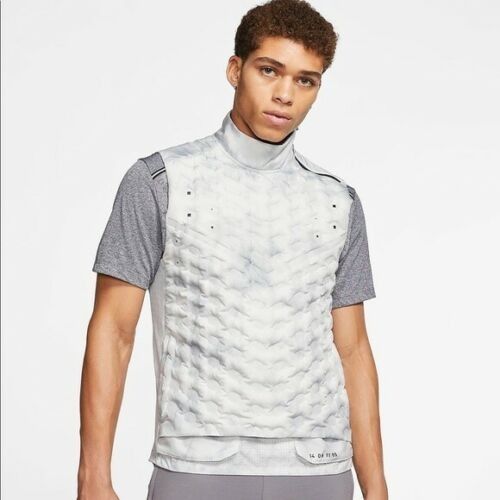 Nike AeroLoft Tech Pack 2 in 1 Windrunner Jacket Men s Grey