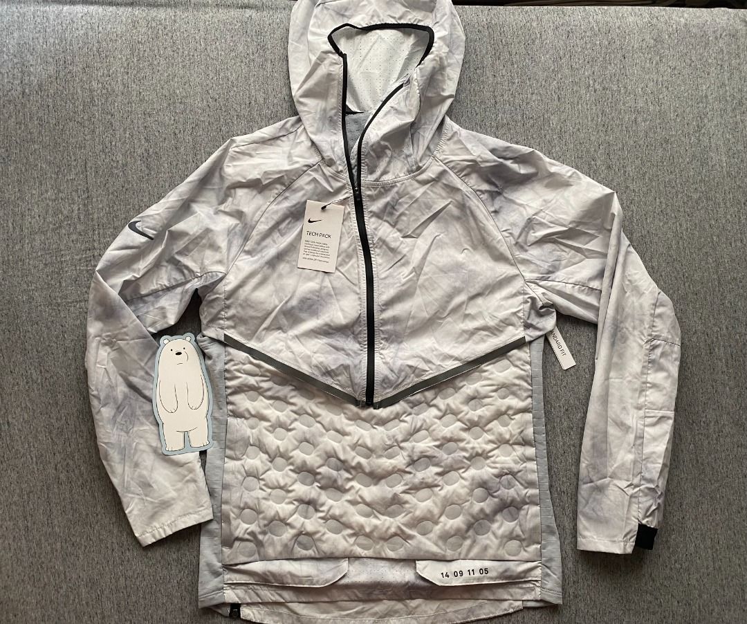 Nike aeroloft 2 deals in 1