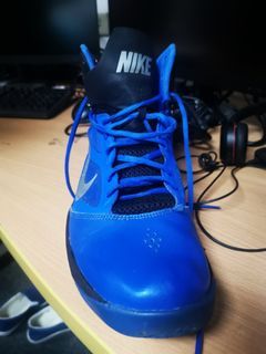 Nike basketball shoes highcut