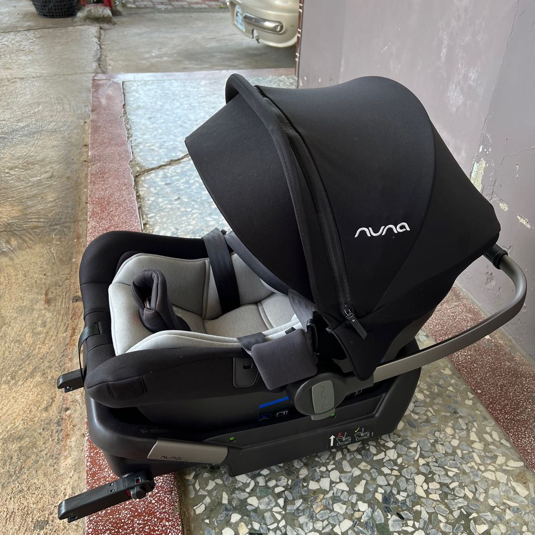 直営店に限定 状態良好‼︎ nuna pipa lite with ISOFIX Base