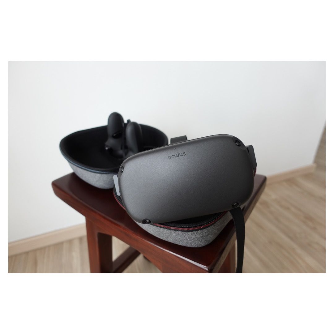 Oculus Quest 1 (128GB) , Mobile Phones & Gadgets, Other Gadgets on