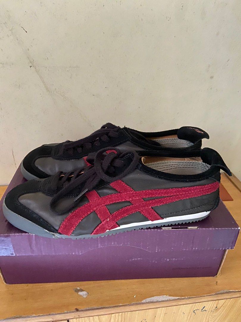 onitsuka tiger merah