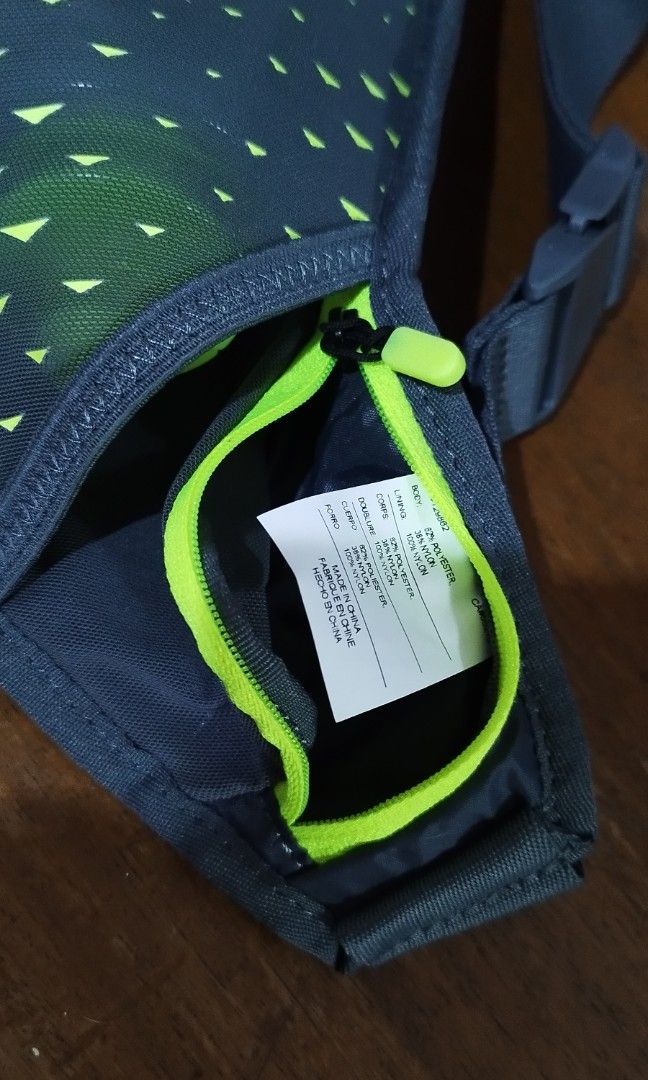 original nike runners water bottle belt bag, Sports Equipment, Exercise & Fitness, Toning
