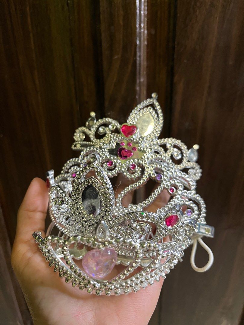 Plastic Crown Princess for Kids, Beauty & Personal Care, Hair on Carousell