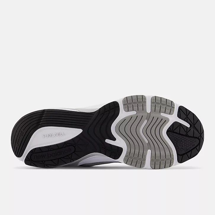 預訂/pre-order] New Balance 990 V6 Made in USA, 男裝, 鞋, 波鞋