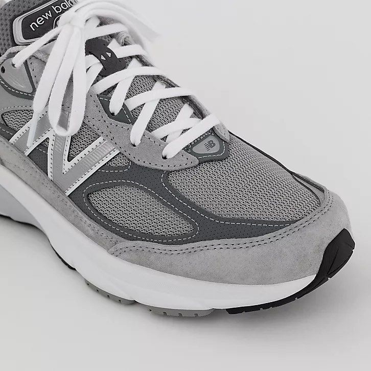 預訂/pre-order] New Balance 990 V6 Made in USA, 男裝, 鞋, 波鞋