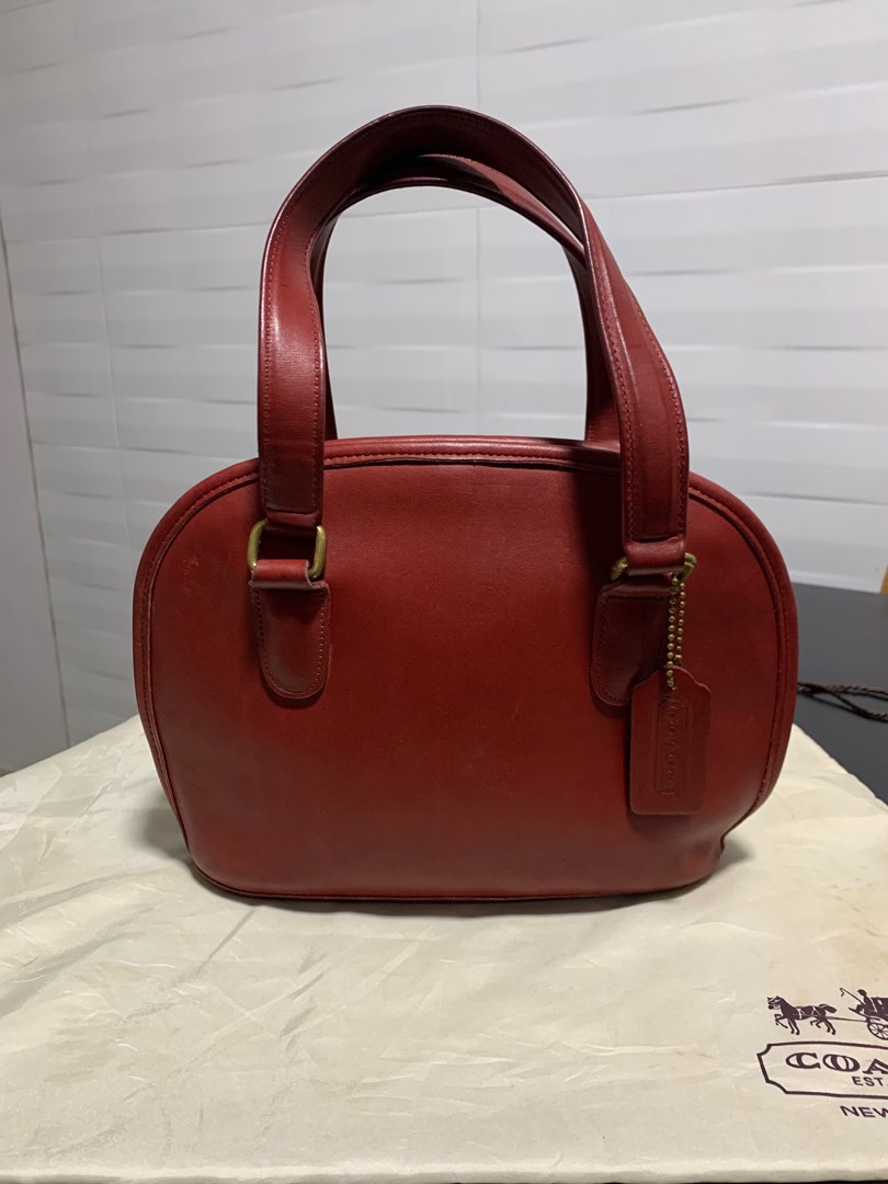 Rare Vintage Coach Pelham Zip Leather Red, Women's Fashion, Bags
