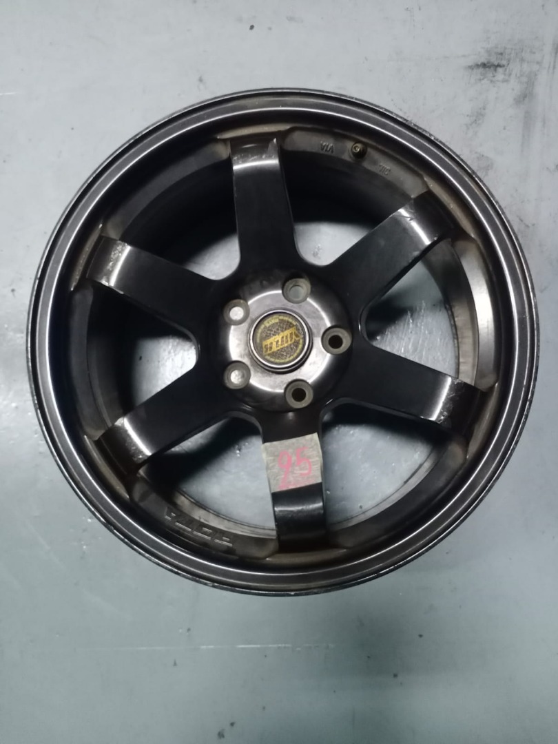 Rays Rim Set, Car Accessories, Tyres & Rims on Carousell