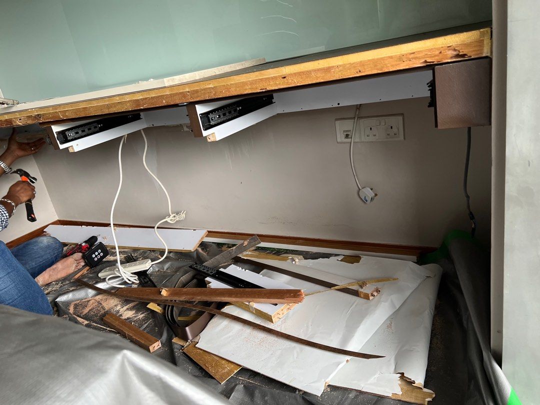 Renovation contractor , Renovation , Budget Renovation , Dismantle and