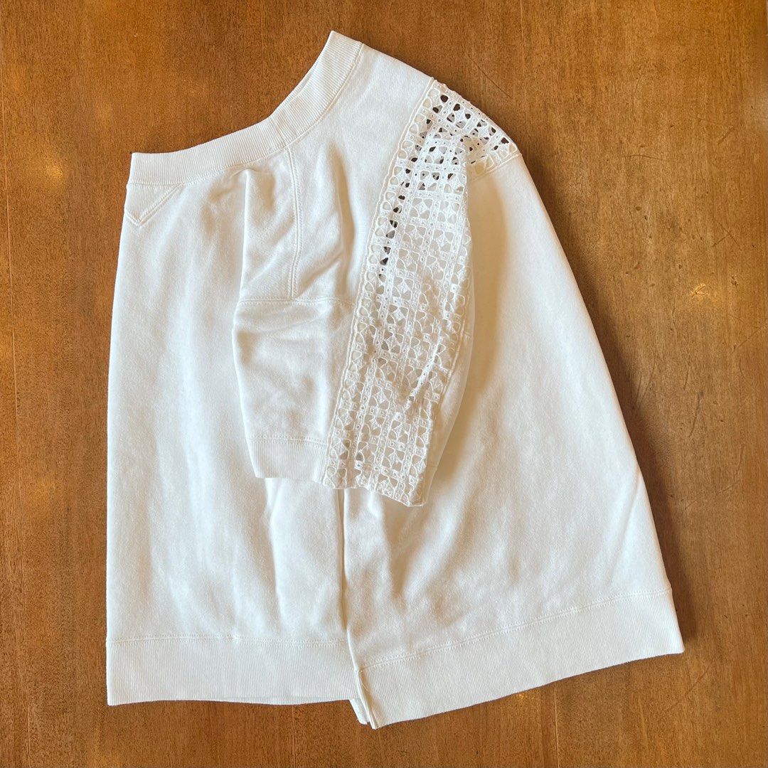 SACAI TOGA Comme des garcons Simone Rocha, 女裝, 上衣, T-shirt - Carousell