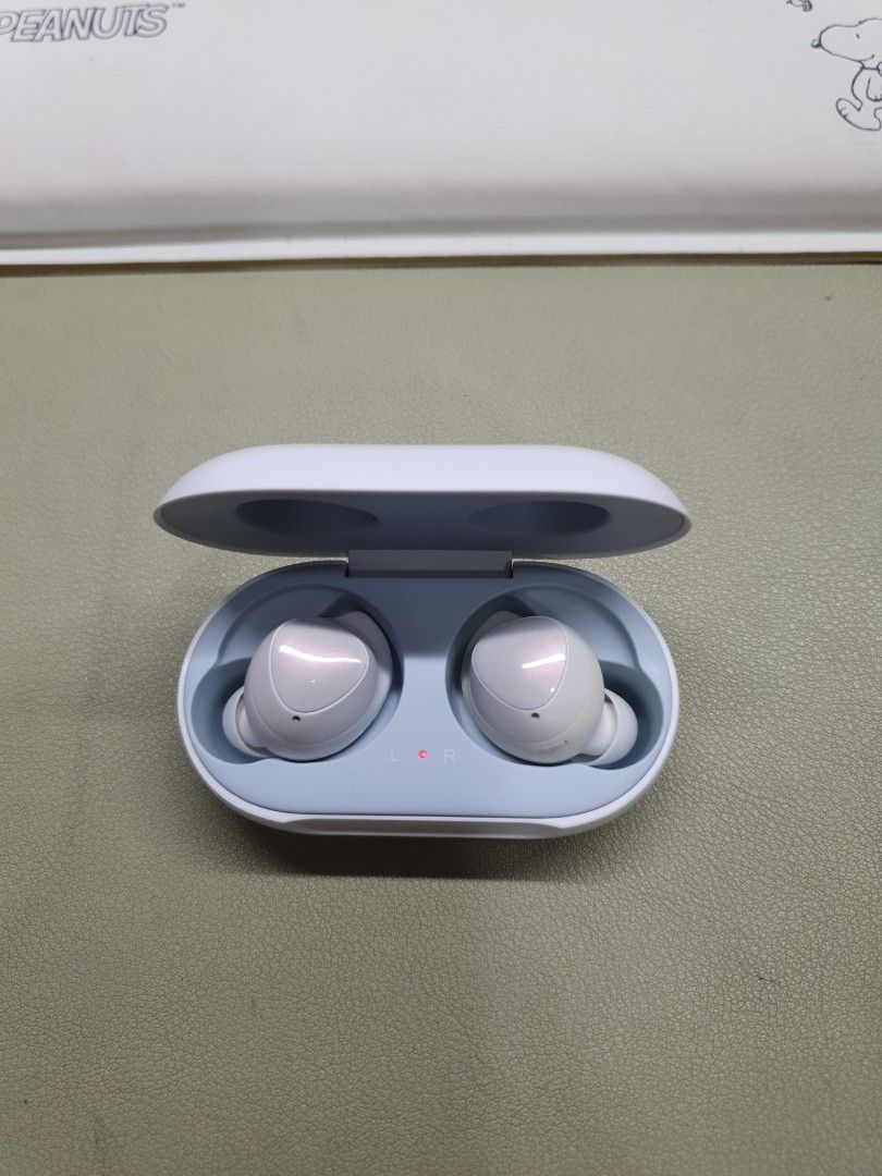 Samsung galaxy buds 1, Audio, Earphones on Carousell