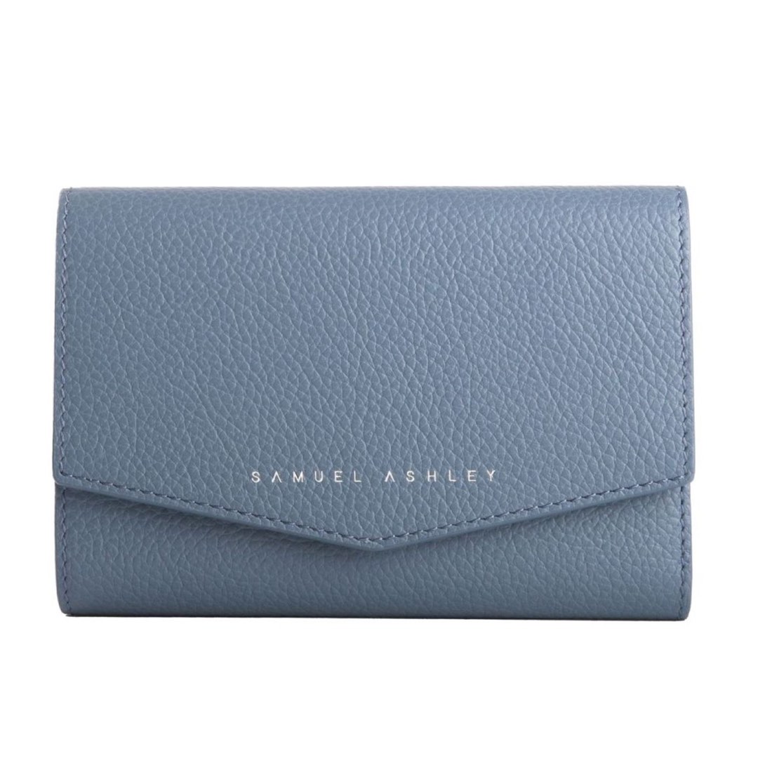 Samuel Ashley Reagan Trifold Wallet, Women's Fashion, Bags & Wallets ...