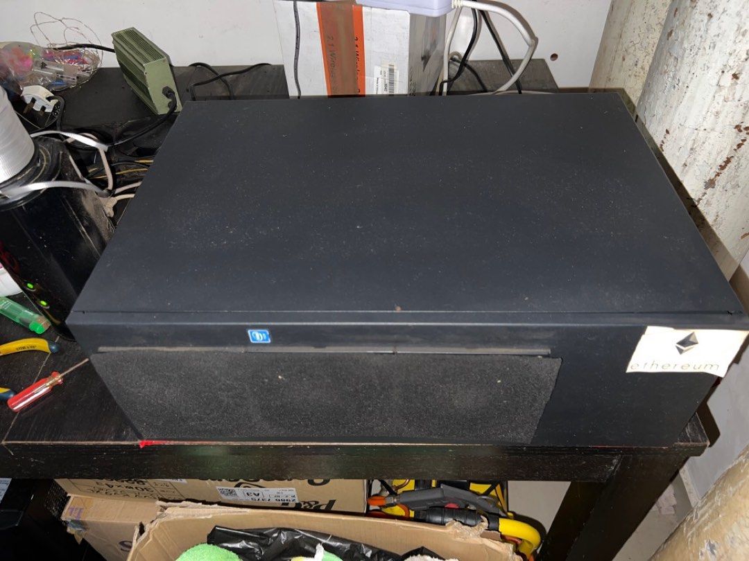 Selling away old mining rig., Computers & Tech, Desktops on Carousell