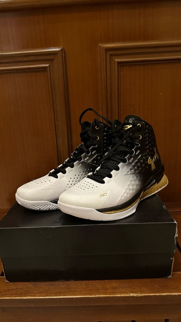 Sepatu basket Under Armour Curry 1 Special Edition MVP US10