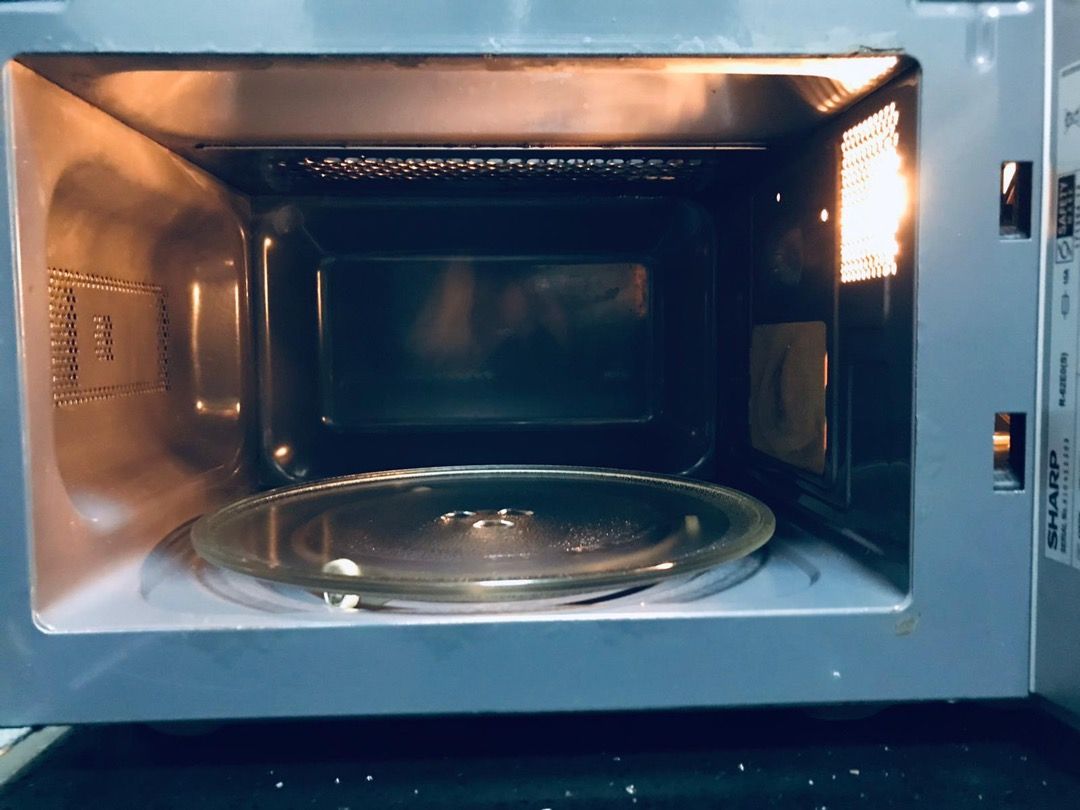 Sharp R-62E0(S) 20L Grill Microwave Oven, TV & Home Appliances, Kitchen ...