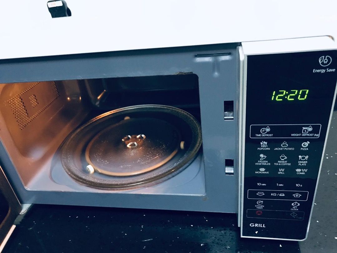 Sharp R62E0(S) 20L Grill Microwave Oven, TV & Home Appliances, Kitchen