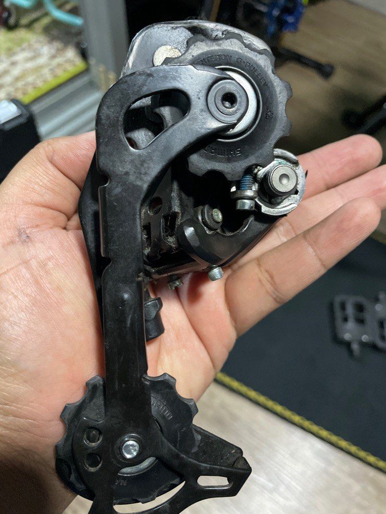 Dérailleur Avant Shimano Altus SIS (occasion) - Tirage Haut, Fixation Par Axe - Argent